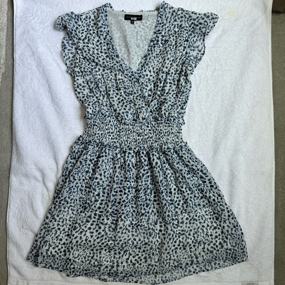 EUC Slate & Willow Faux Wrap Mini Dress M - Picture 1 of 5